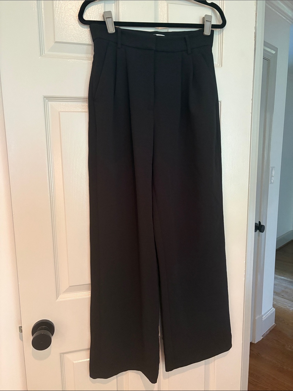 Abercrombie & Fitch Black Wide-Leg Pleated Trousers